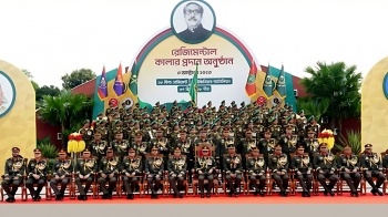 যেকোনও হুমকি মোকাবিলায় সেনাবাহিনীকে প্রস্তুত থাকার নির্দেশ